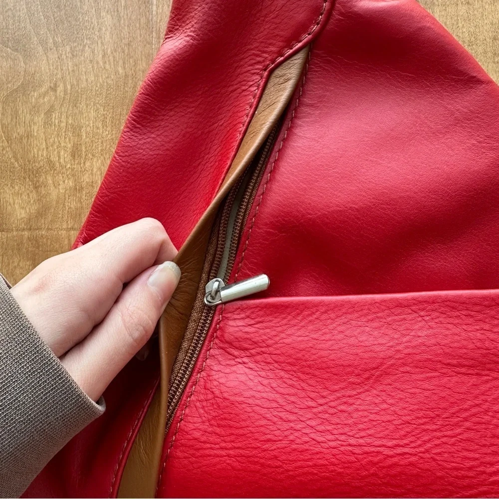 Vera Pelle Genuine Soft Italian Leather Backpack/Rucksack Shoulder Bag, Red/Tan